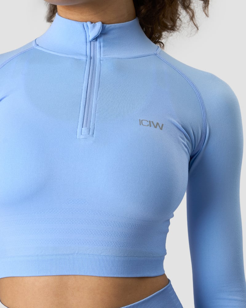 ICANIWILL DEFINE CROPPED 1/4 ZIP DAISY BLUE