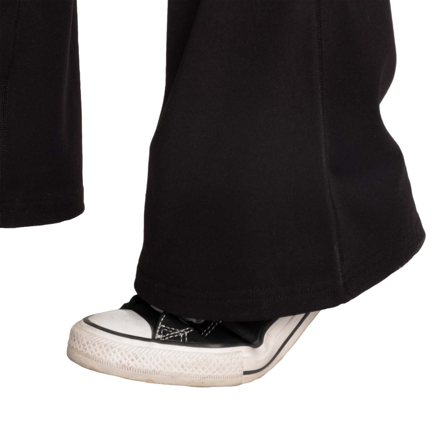 Better Bodies Flared Pants, Black