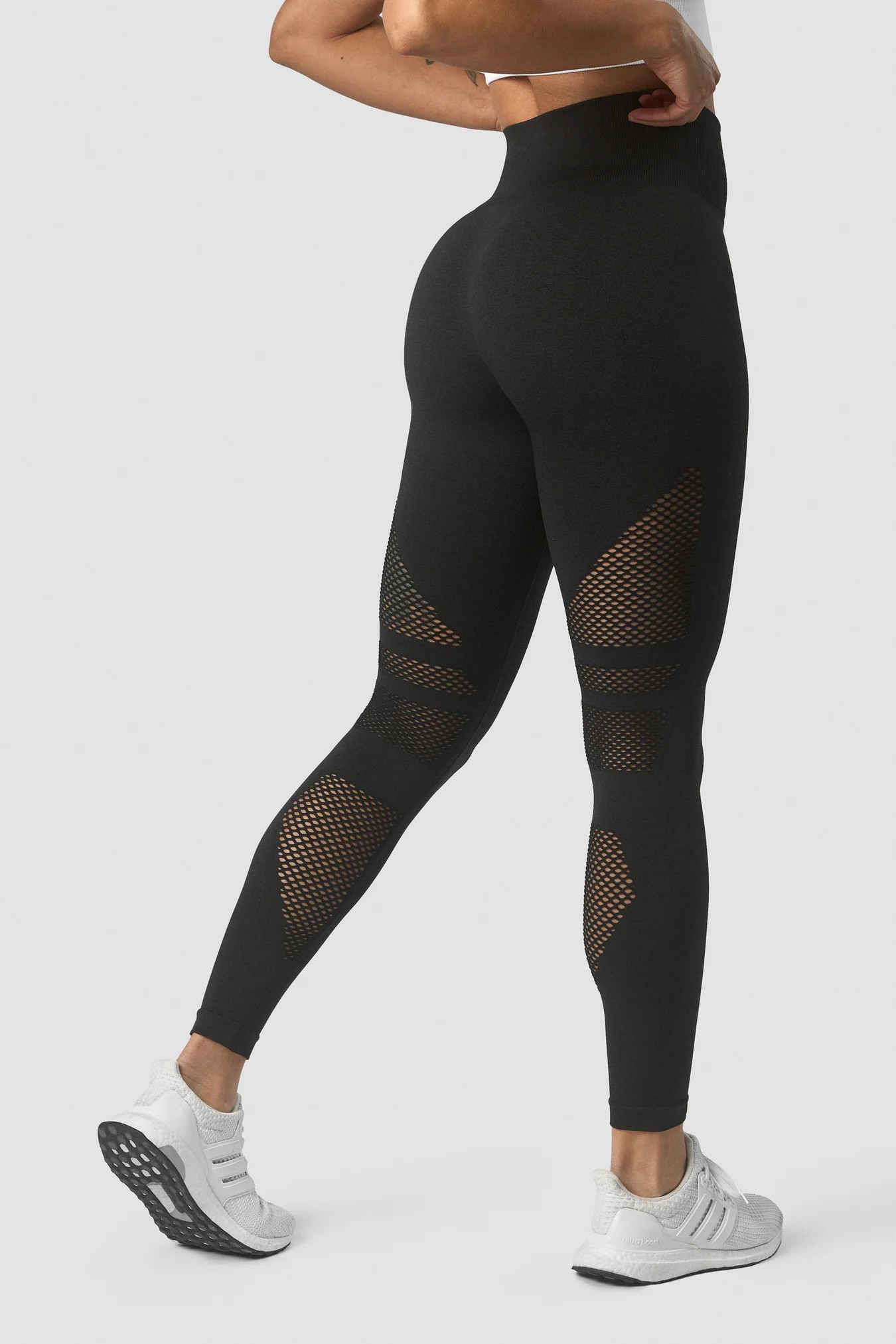 ICANIWILL Queen Mesh Tights, UUTUUS!